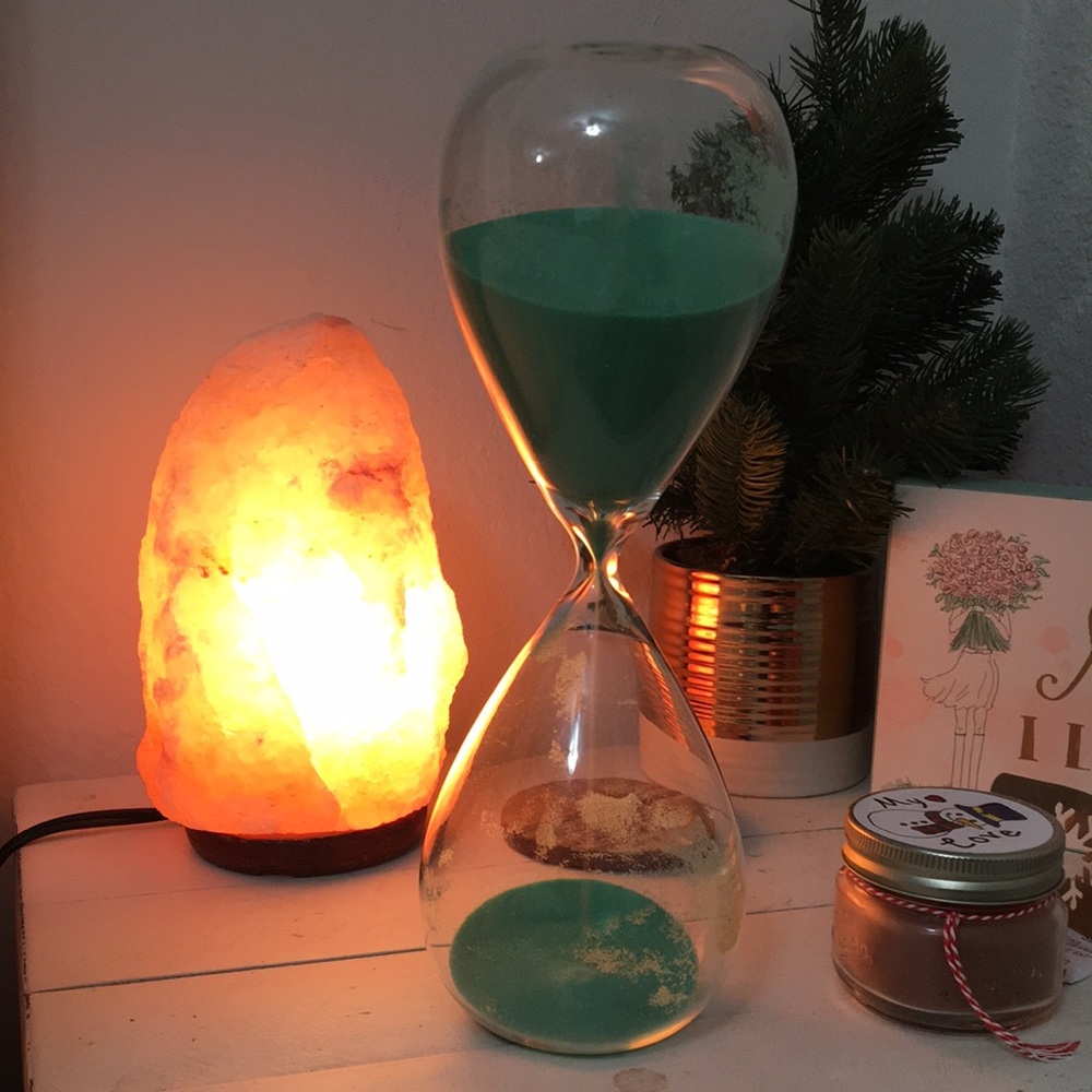 Teal Hour Glass
